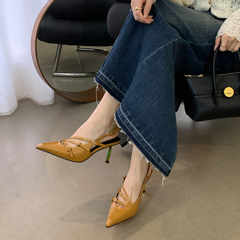 2024 New Summer Pointed Toe Thin Heel Buckle Strap Closed Toe Sandals for Women Korean Style - Image 2