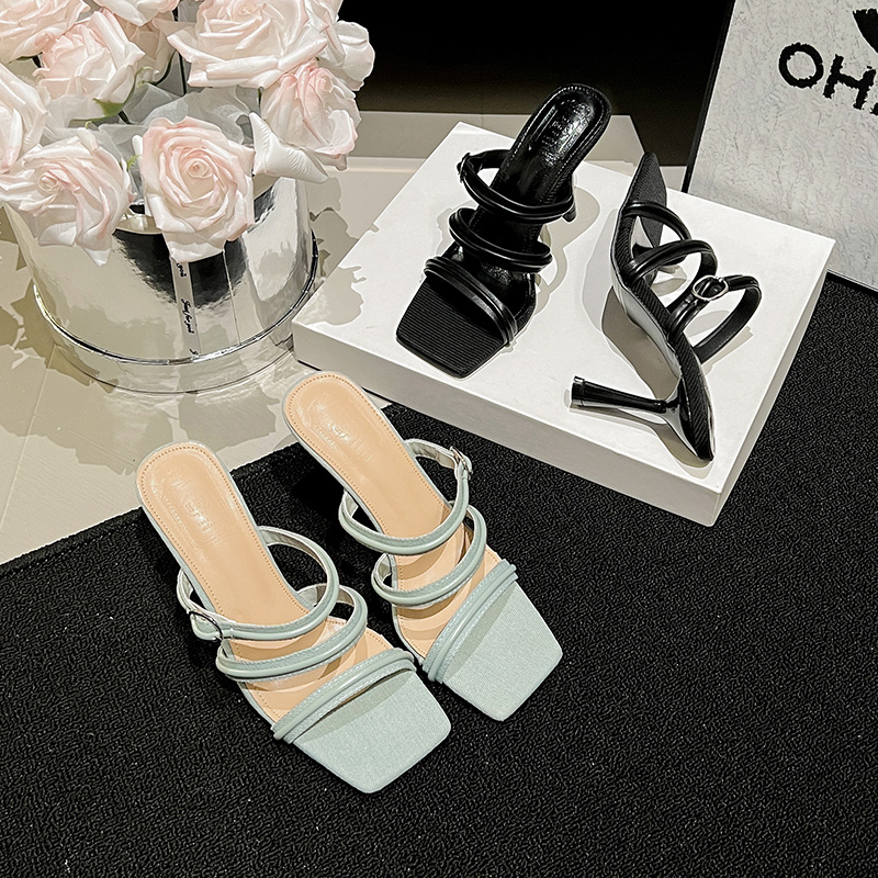 2024 Summer New Style French Heel Women's Open Toe One-Strap Thin Heel Slippers in Black Square Toe